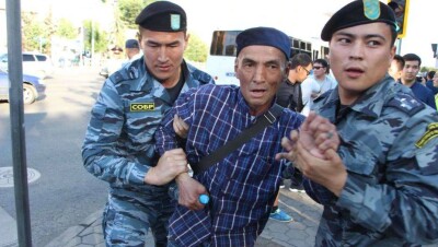 Тургумбаев: На незаконных митингах 6 июля задержали более ста человек