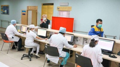 Медики Нур-Султана, получившие надбавку в 850 тысяч тенге: Мы даже не ожидали