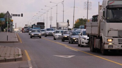 Начальник адмполиции Алматы посоветовал автовладельцам пересаживаться на автобусы