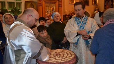 В Петропавловске прошло ночное рождественское богослужение 