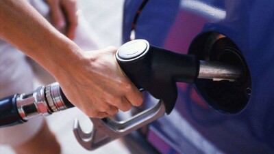 Минэнерго прогнозирует "определённое повышение цен" на бензин до 165 тенге