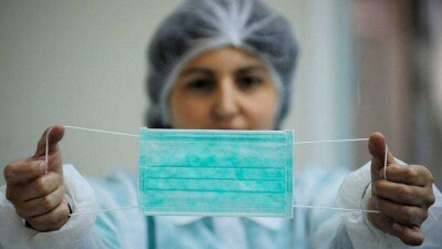 Алматинцев попросили приходить на намаз в масках из-за опасности менингококка