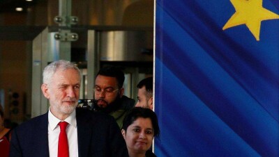 Лейбористы объявили о провале переговоров по Brexit с правительством Мэй