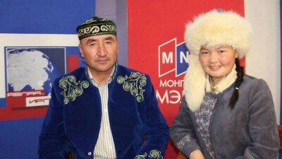 Отец девочки-беркутчи отказался от предложенного Казахстаном гражданства