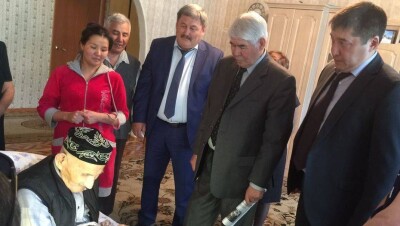 Замакима Павлодара извинился перед ветераном, которого забыли поздравить 9 мая