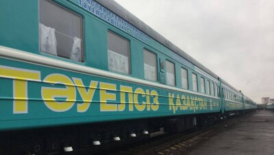 Пассажиры поезда "Тәуелсіз Қазақстан" проконсультировали более 1500 карагандинцев 