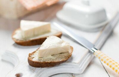 Казахстан снял запрет на российские колбасы и сыр