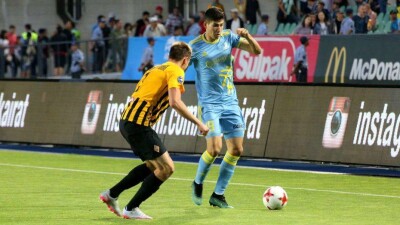 Сокрушительная победа не помогла "Кайрату" сократить отставание от "Астаны"