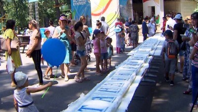 19-метровый торт съели алматинцы в честь Дня столицы