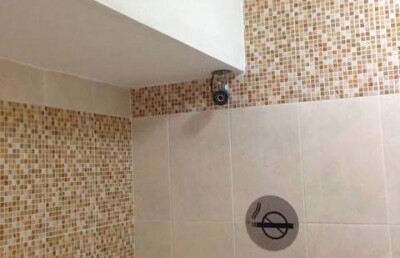 Правозащитников Уральска возмутили видеокамеры в туалете кинотеатра