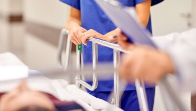 В Казахстане более 600 медучреждений возобновили плановую госпитализацию пациентов