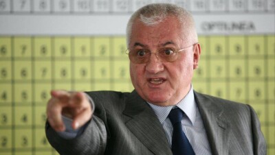 Румыны сравнили газон в "Астана Арена" с канцерогенной резиной, покрытой персидским ковром