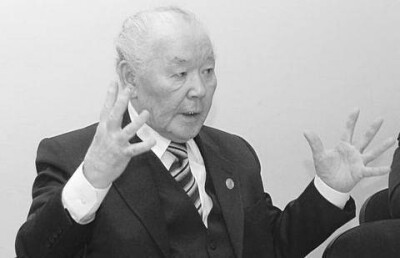 Умер известный казахстанский писатель и публицист Нургожа Ораз