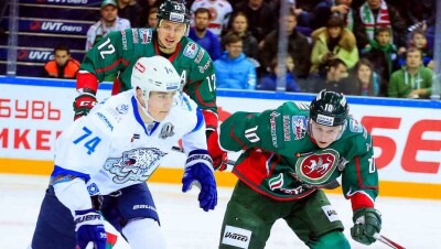 "Барыс" выигрывал у "Ак Барса" в КХЛ, но потерпел первое поражение в новом сезоне