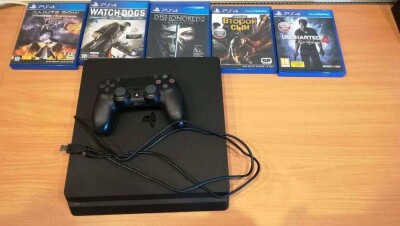 В Таразе похитили человека из-за игровой приставки. Его спасла щель в багажнике