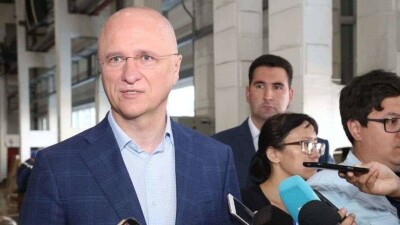 Скляр получил должность зампремьера, Атамкулов перешёл в МИИР