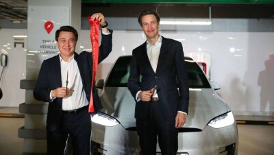Шесть сверхбыстрых станций для зарядки Tesla установили в Talan Towers в Нур-Султане