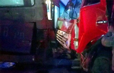  Бензовоз протаранил пассажирский автобус в Усть-Каменогорске