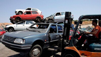 Уже через полгода казахстанцы смогут сдавать автохлам в утиль