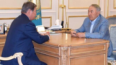 Назарбаев Есимову: Фонду "Самрук-Казына" нужно активнее участвовать в соцпроектах