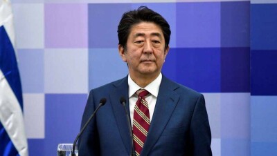Премьер-министр Японии: Откладывать перенос авиабазы на Окинаве уже невозможно