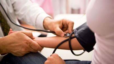 Из-за подорванного здоровья чиновники Актобе просят открыть для них спецполиклинику