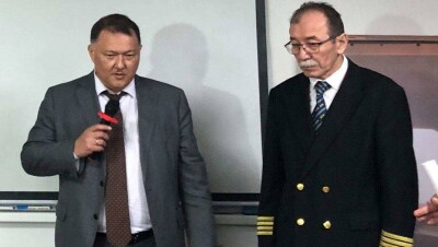 Авиакомпания Bek Air считает возможной причиной катастрофы короткий интервал между вылетами самолётов