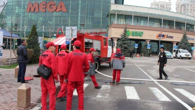 Казахстанцев призывают подключиться к проверкам ТЦ на пожарную безопасность