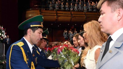 Назарбаев поздравил сотрудников КНБ с профессиональным праздником