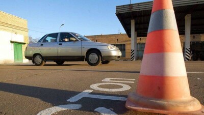 После введения биометрии в Кыргызстане только 9 человек смогли сдать экзамен на права