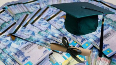 Высокая плата за высшее образование вгонит население в кредитную кабалу
