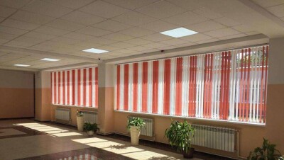 История с установкой жалюзи в школе Алматы: учителю вернули деньги, директору объявили выговор