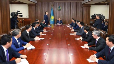 Назарбаев представил руководящему составу нового главу Службы госохраны