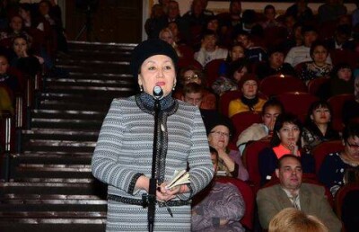 Директор колледжа в Караганде пожаловалась на своих выпускников в полицию