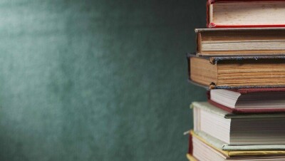 В Нур-Султане школу закрыли на карантин из-за заражённого коронавирусом учителя 