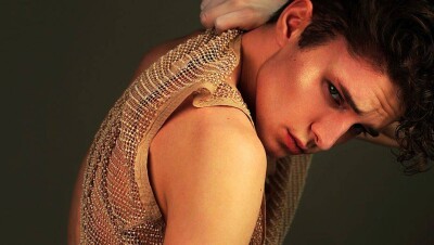 Карагандинец снялся в рекламе Gucci для журнала Paper Magazine