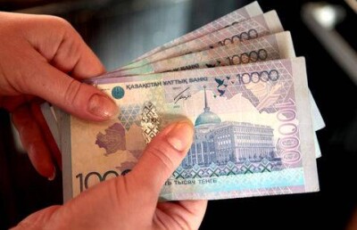 Жительница Жанаозена за помощь в получении кредита заплатила 40 000 тенге