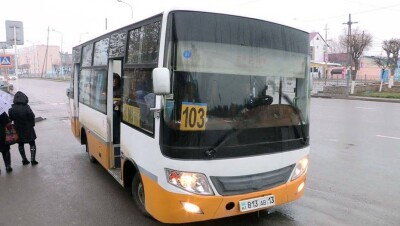 Правилам хорошего тона обучили водителей шымкентских автобусов
