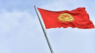 В Кыргызстане за сутки в отставку подали два министра. Оба из-за критики общества