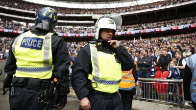 На стадионе в британском Манчестере прогремели взрывы, есть жертвы