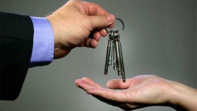 Семь многодетных семей получили квартиры в Костанайской области