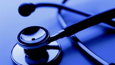 Жильё и достойный заработок пообещал новым медикам аким Атырауской области