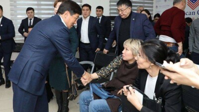 Байбек о трудоустройстве граждан с особыми потребностями: Увольняют и берут на работу тех же, цифры рисуют