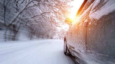 В Казахстане на 12 участках автодорог ограничили движение для всех видов транспорта 