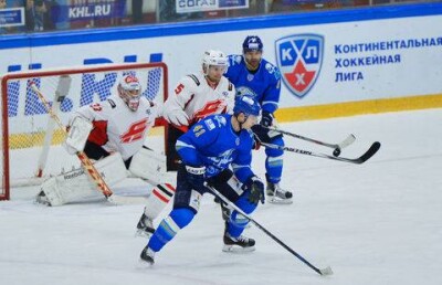 "Барыс" одолел "Авангард", но не пробился в зону плей-офф