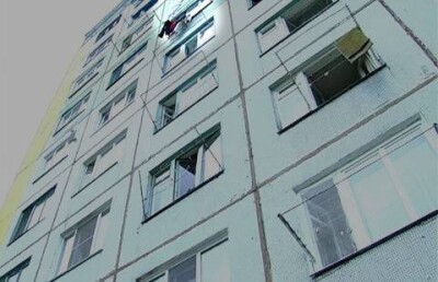 Подросток выбросился из окна в Шымкенте