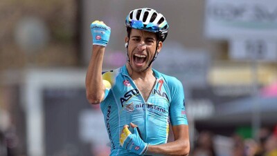 Капитан "Астаны" Фабио Ару выиграл пятый этап "Тур де Франс"