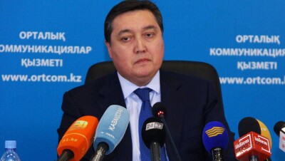 Аскар Мамин стал первым вице-премьером