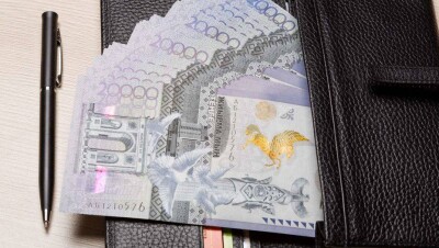 Нацбанк с 1 июня вводит лимиты на снятие наличных денег для юридических лиц