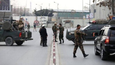 Два человека погибли во время атаки боевиков на госпиталь в Кабуле